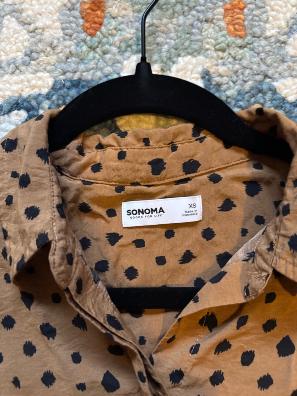 Sonoma Tan Relaxed Cheetah Print Button-Up Blouse XS hole in armpit area - Picture 2 of 7